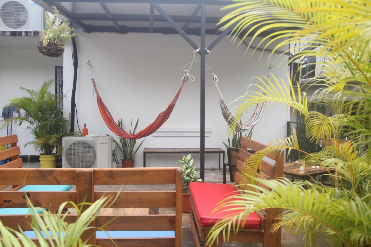 Eden`s Garden Hostel Panama-Stad Buitenkant foto